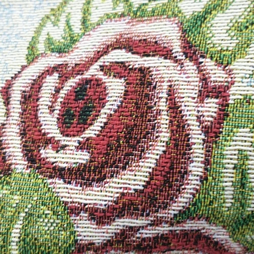 Cottage Rose Floral Wall Hanging Tapestry